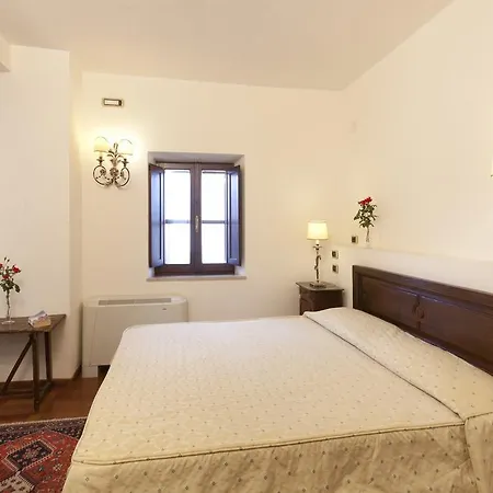 Hotel Scilla 3*