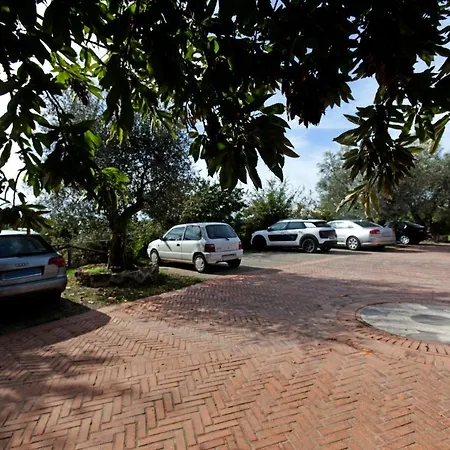 Hotel Scilla 3*